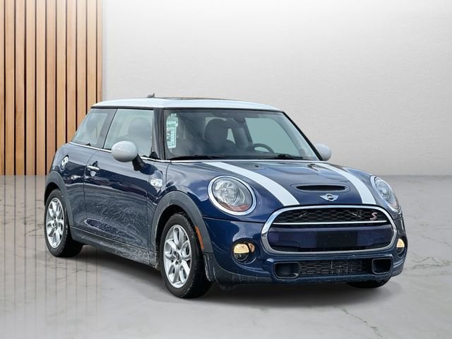 2015 MINI Cooper S's photo