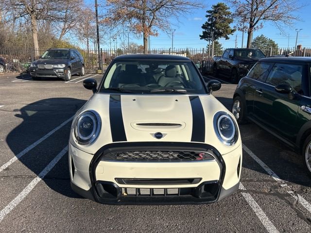 2023 Mini Cooper Hardtop S photo 2