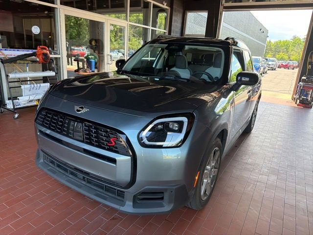 2025 MINI Countryman S ALL4's photo