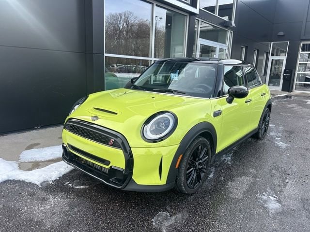 2023 MINI Hardtop 4 Door S