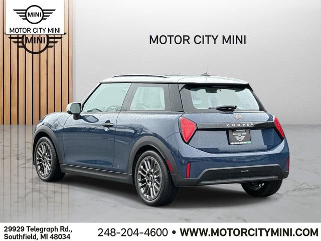 2025 Mini Cooper Signature photo 4