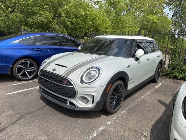 2020 MINI Clubman Cooper S ALL4's photo