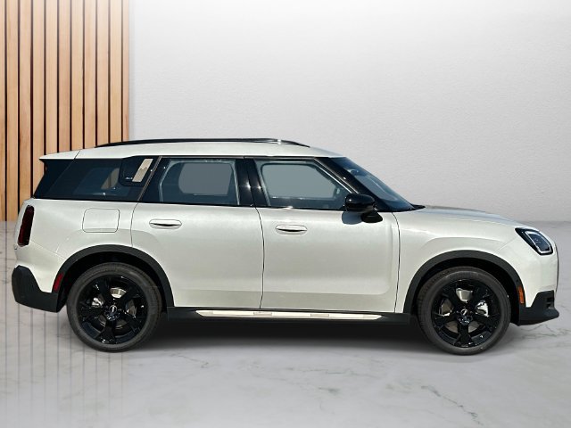 2027 MINI Countryman S - Photo 2