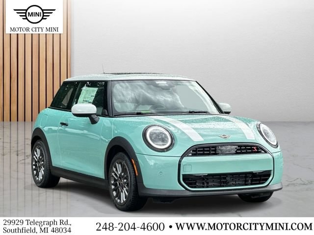 2026 MINI Hardtop Cooper S's photo