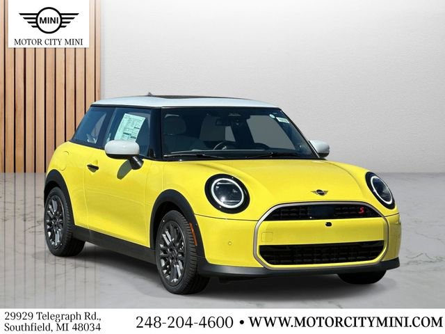 2026 MINI Hardtop Cooper S's photo