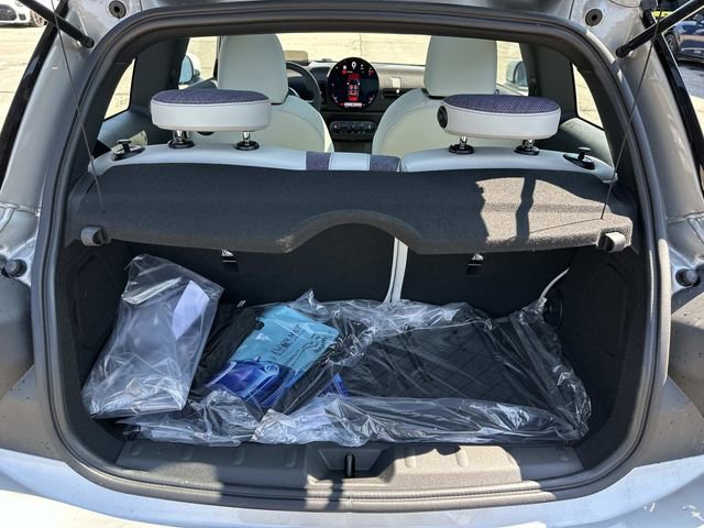2026 MINI Hardtop 2 Door - Photo 9