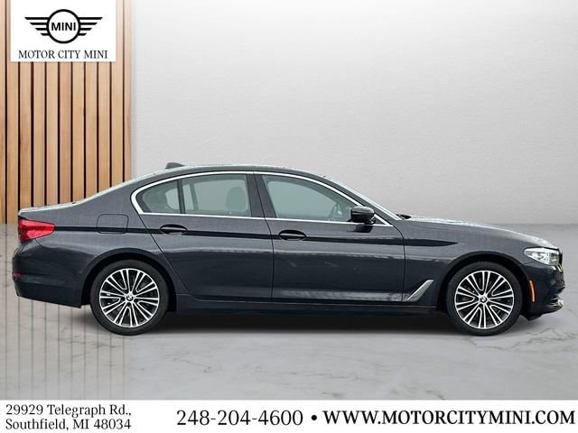 Used 2020 BMW 5 Series 530e with VIN WBAJB1C07LCD36313 for sale in Southfield, MI