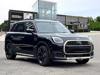 2025 MINI Countryman Iconic SUV