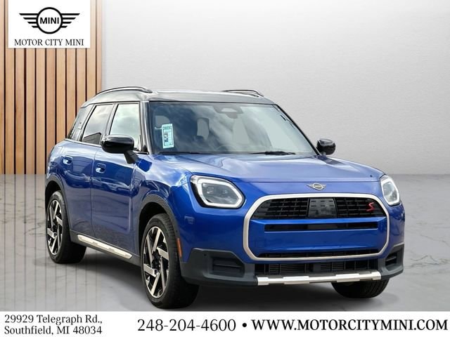 2025 MINI Countryman S's photo