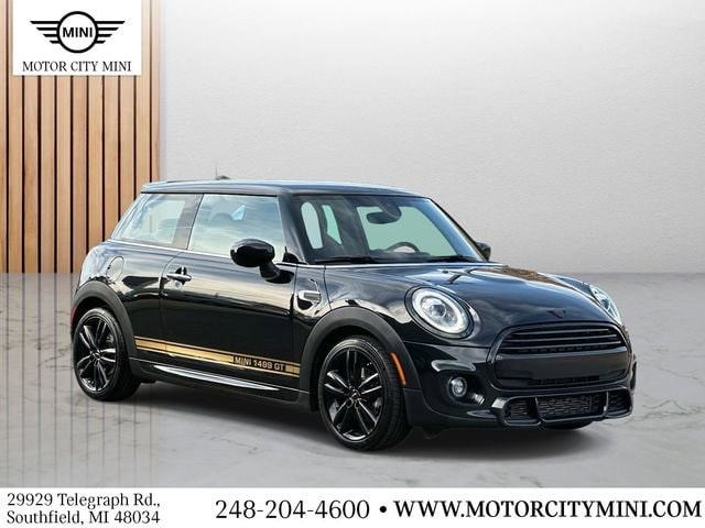 2021 MINI Hardtop 2 Door's photo