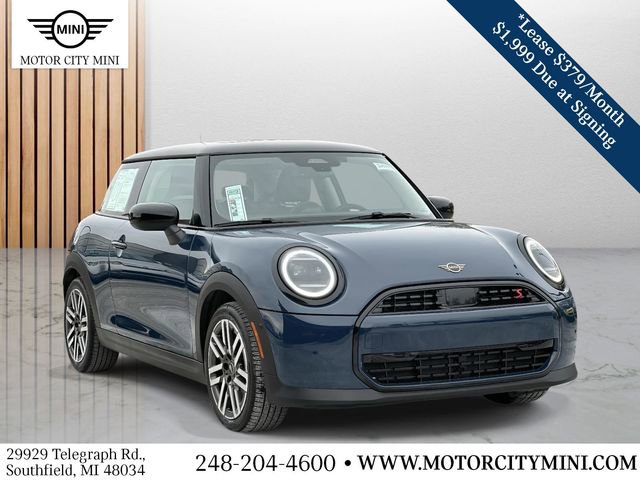 2025 MINI Hardtop 2 Door S's photo