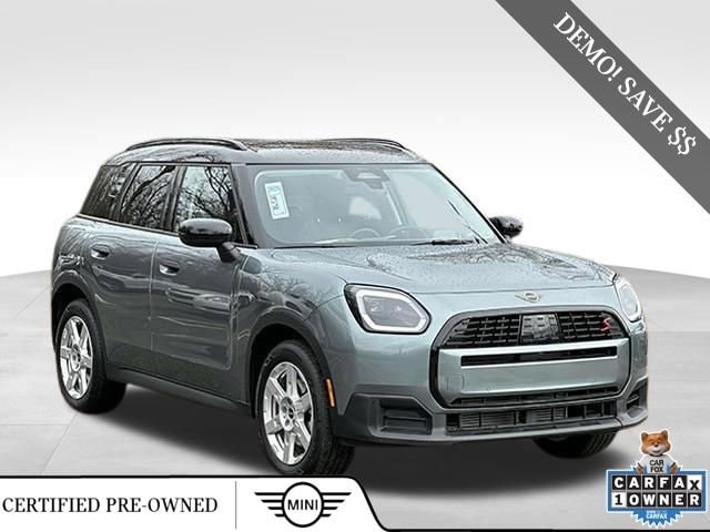 2025 MINI Countryman S's photo