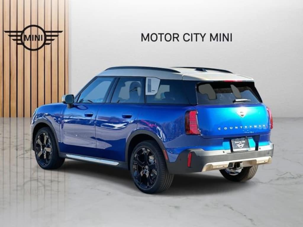 New 2026 MINI Countryman Iconic SUV