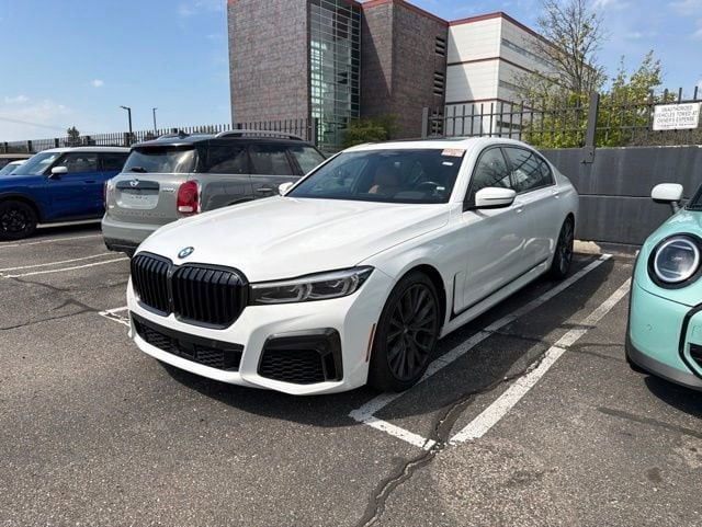 2022 BMW 7 Series 750i xDrive's photo
