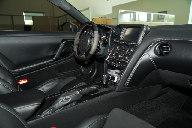 2016 Nissan GT-R Premium - Photo 58
