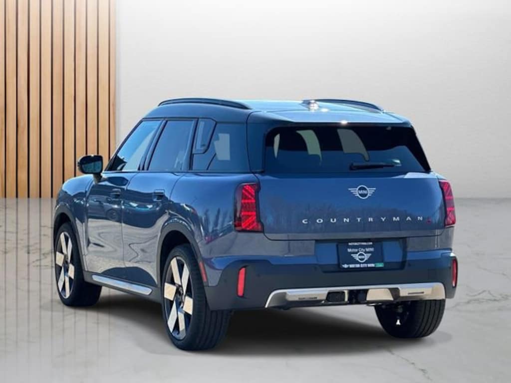 New 2026 MINI Countryman Iconic SUV