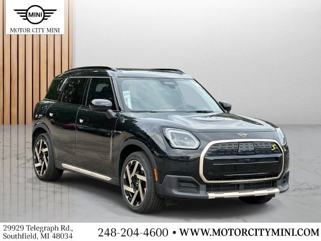 Certified 2025 MINI Countryman SE with VIN WMZ53GA00S7R80490 for sale in Southfield, MI