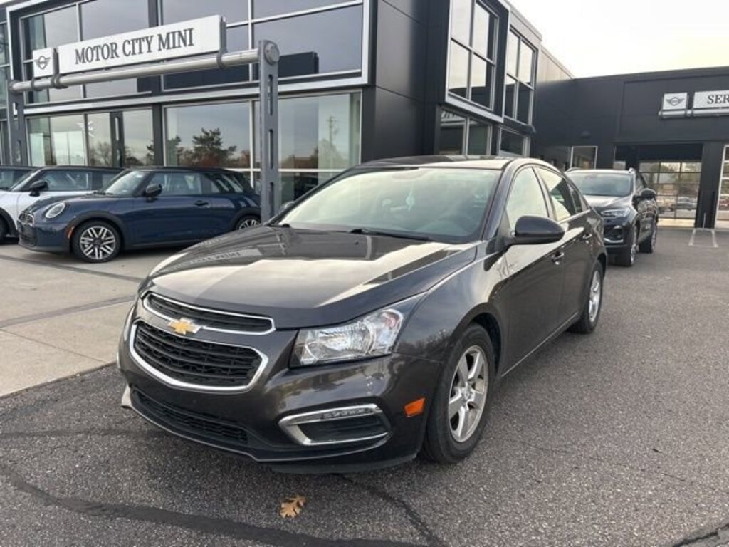 Used 2016 Chevrolet Cruze Limited 1LT Sedan