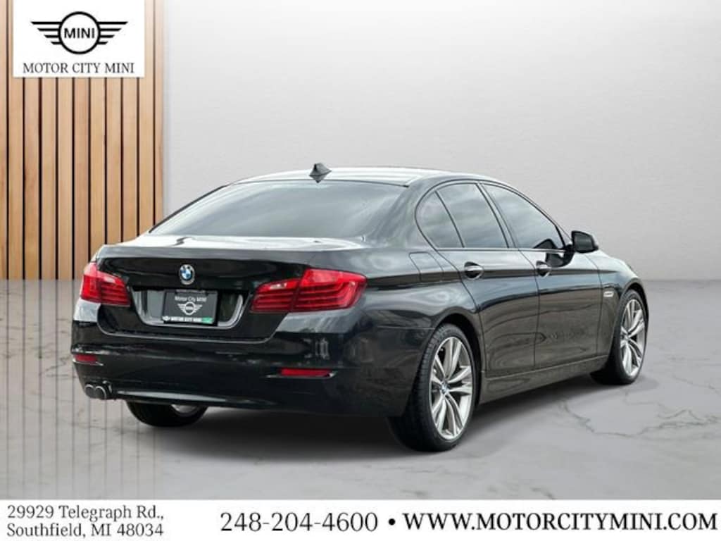 Used 2016 BMW 5 Series 528i xDrive Sedan