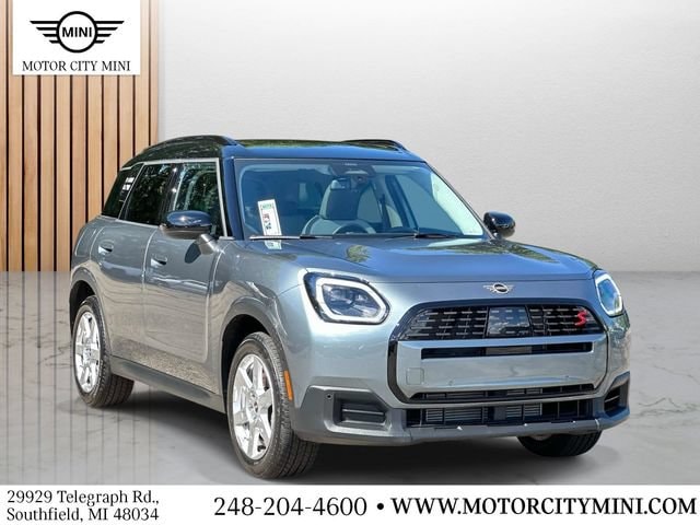 2025 MINI Countryman S ALL4's photo