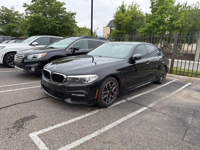 2018 BMW 5 Series 540i xDrive Sedan's photo