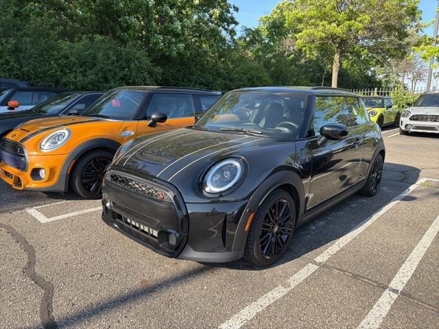 2023 MINI Cooper Cooper S 3 Door's photo