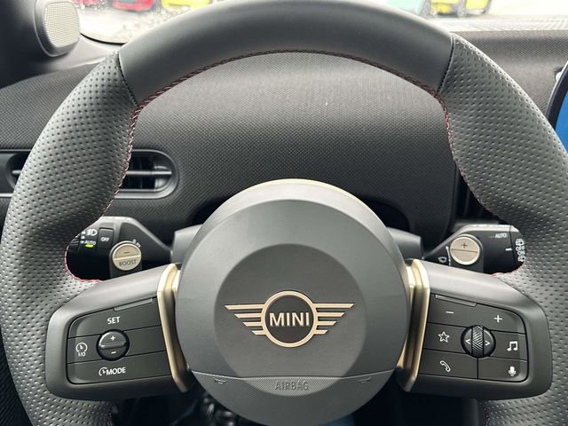 2026 MINI Hardtop 2 Door S - Photo 18