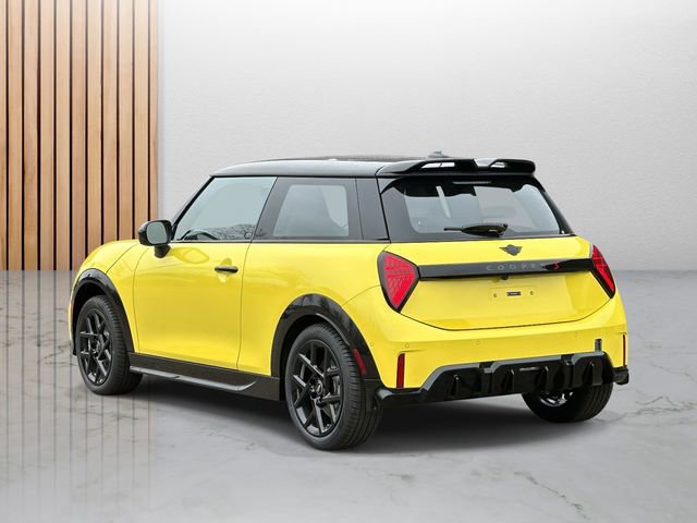 2026 Mini Cooper S Iconic photo 4