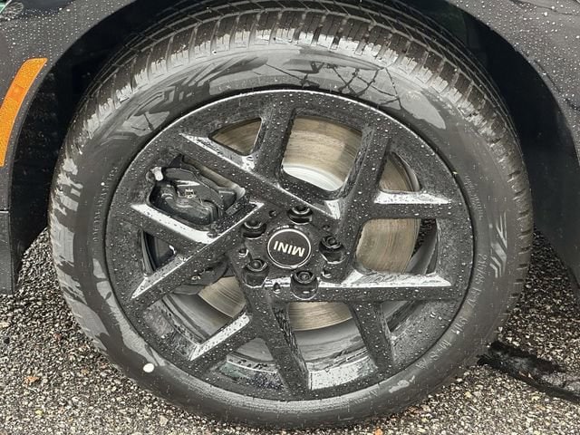 2026 MINI Hardtop 2 Door S - Photo 9