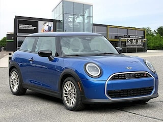 2025 MINI Hardtop 2 Door Signature Plus Hatchback