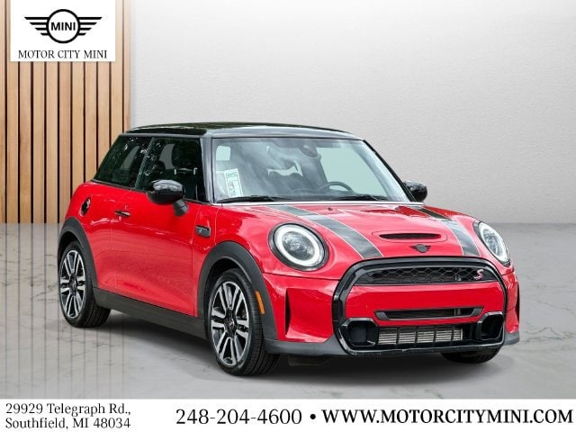 2024 MINI Hardtop 2 Door