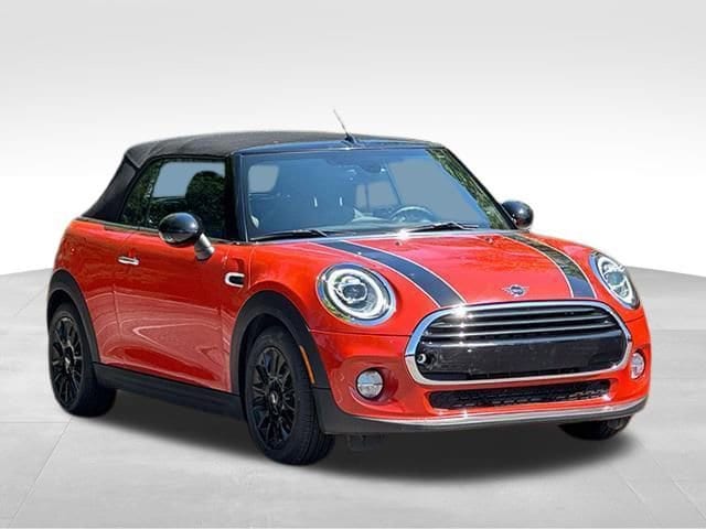 2019 MINI Convertible Base's photo