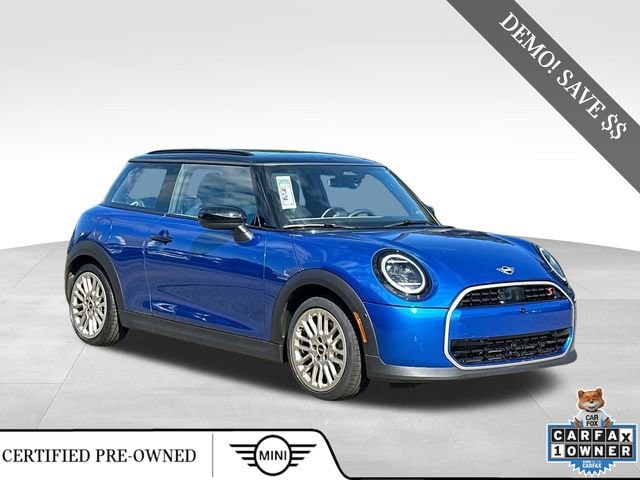 2025 MINI Cooper S Iconic