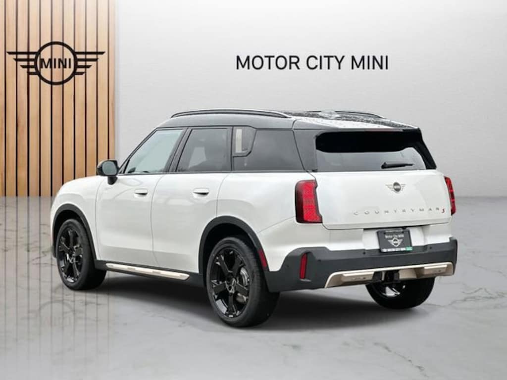 New 2026 MINI Countryman Iconic SUV
