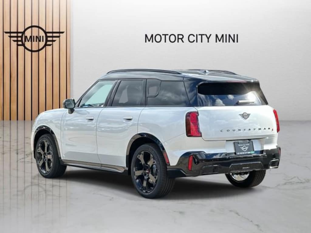 New 2026 MINI Countryman Iconic SUV