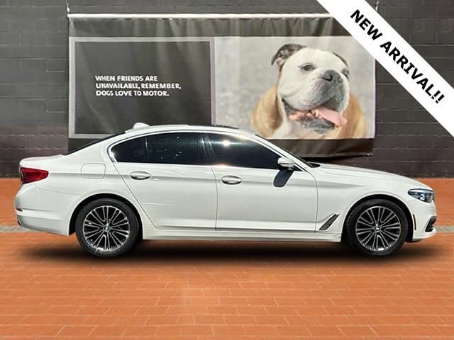 Used 2019 BMW 5 Series 540i with VIN WBAJE7C57KWW15647 for sale in Southfield, MI