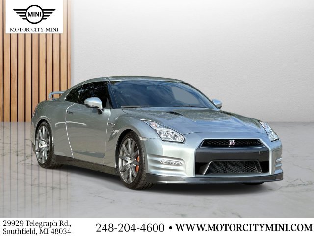 2016 Nissan GT-R