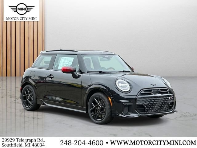 2026 MINI Hardtop 2 Door S's photo