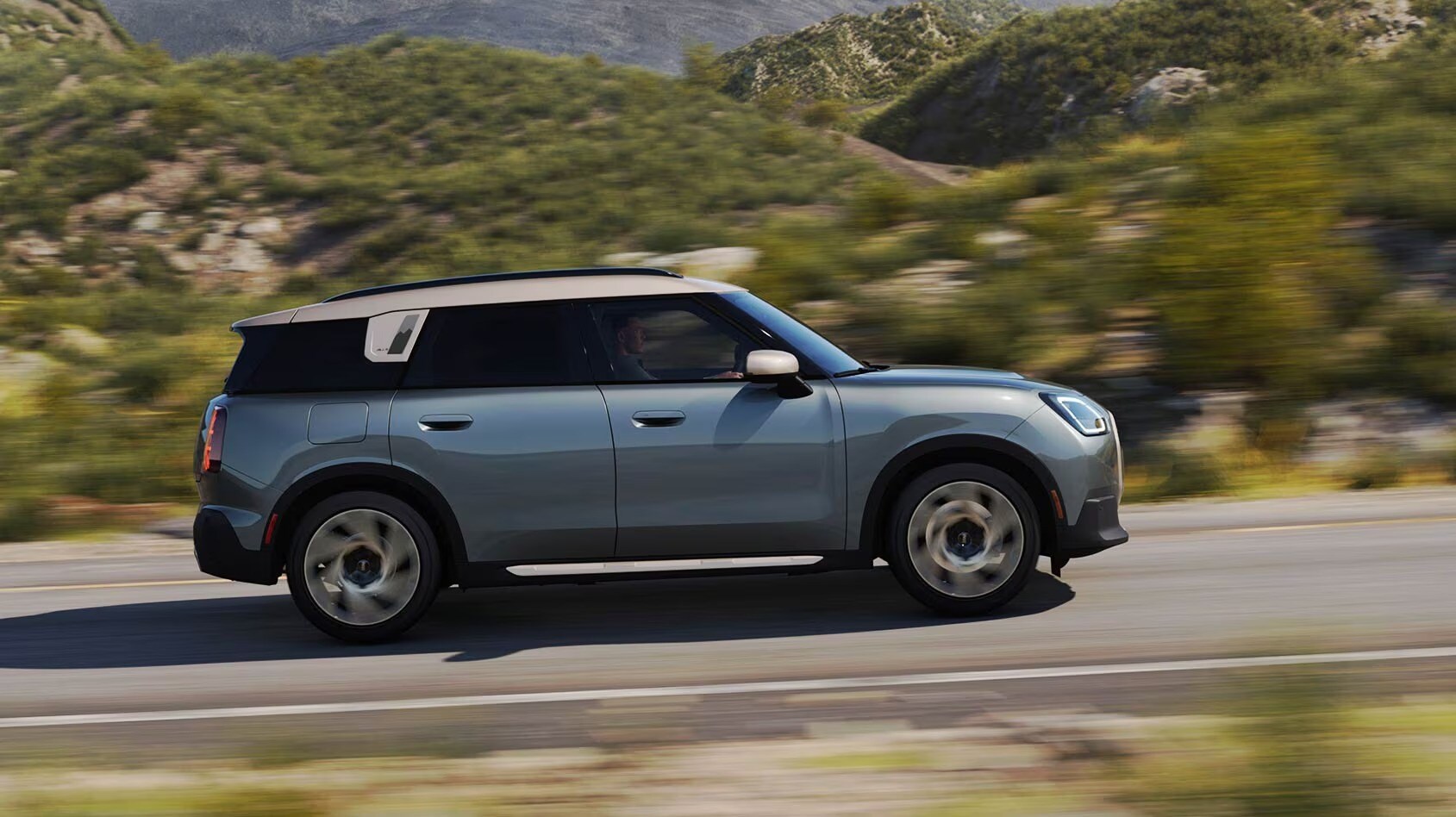 2026 MINI LINEUP: NEW FEATURES, CLASSIC CHARM – WHAT’S CHANGING?