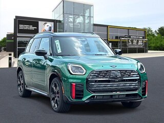 2025 MINI Countryman Iconic SUV