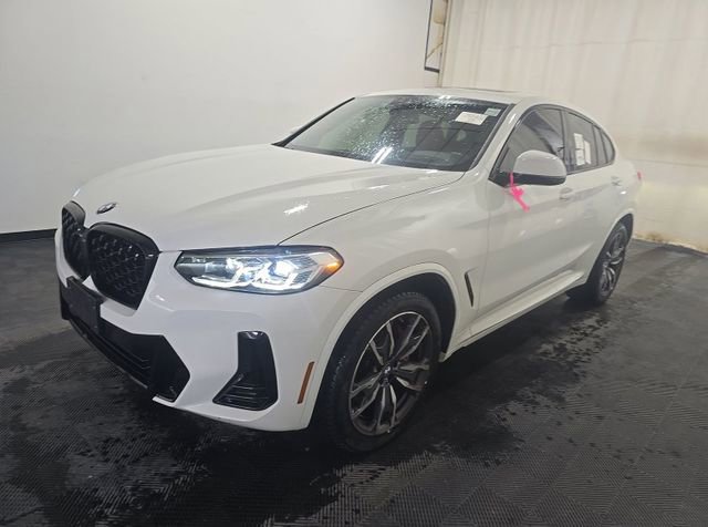 2024 BMW X4 xDrive30i's photo
