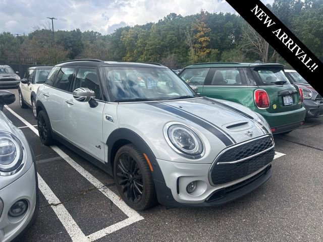 2022 Mini Cooper Base S ALL4 photo 3