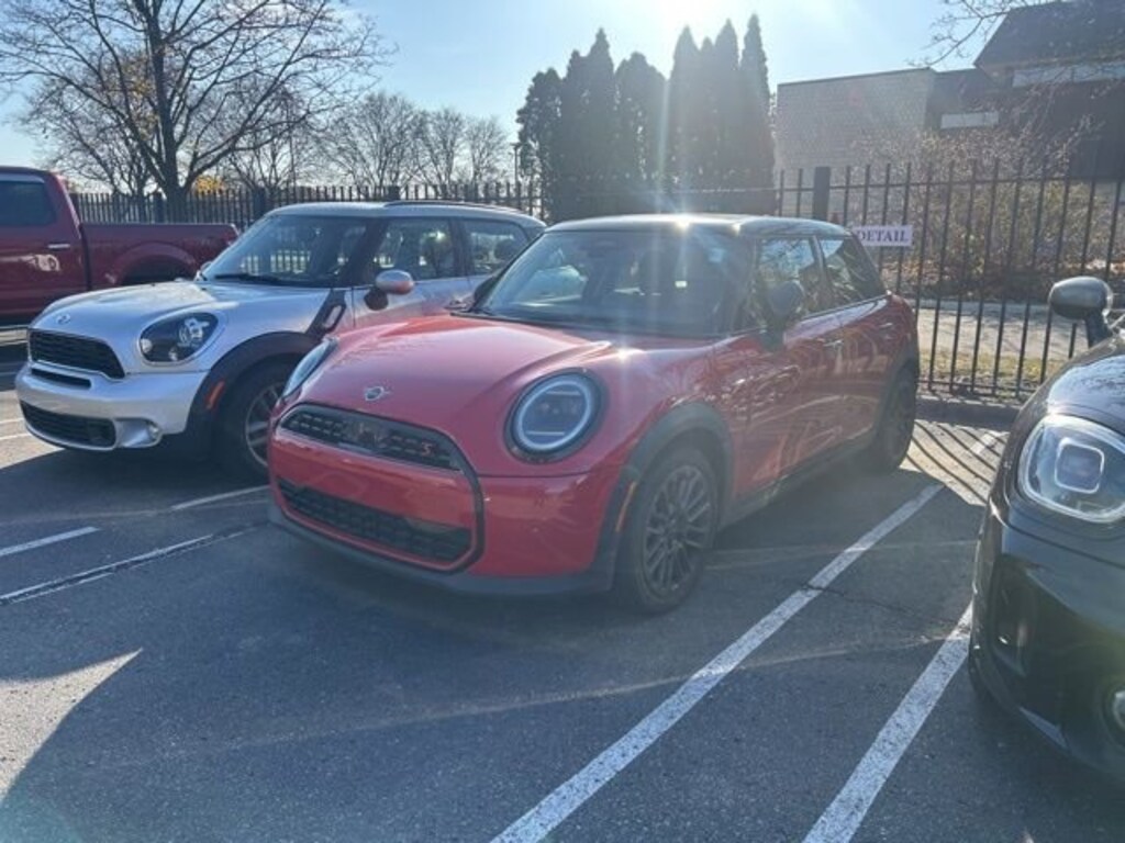 Certified 2025 MINI Cooper S Signature Plus Hatchback