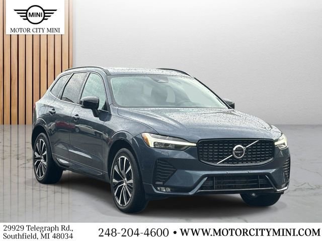 2023 Volvo XC60 B6 Ultimate Dark Theme AWD's photo