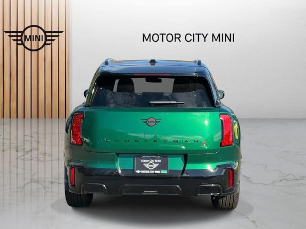 New 2026 MINI Countryman Iconic SUV
