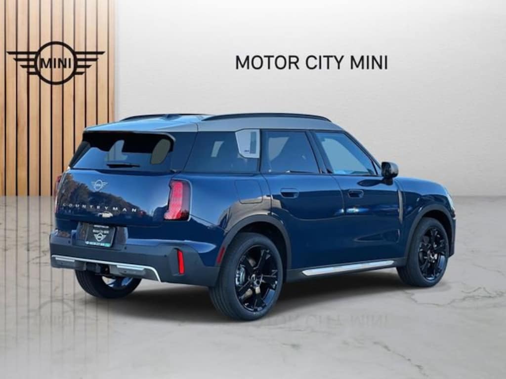 New 2026 MINI Countryman Iconic SUV