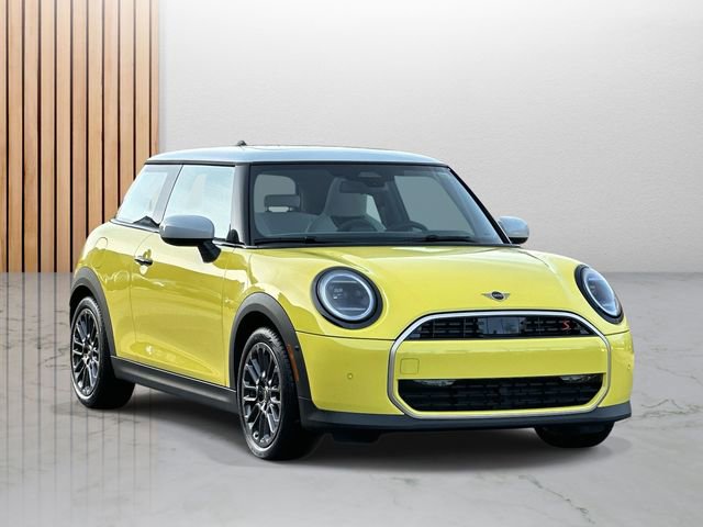 2025 MINI Hardtop 2 Door S's photo