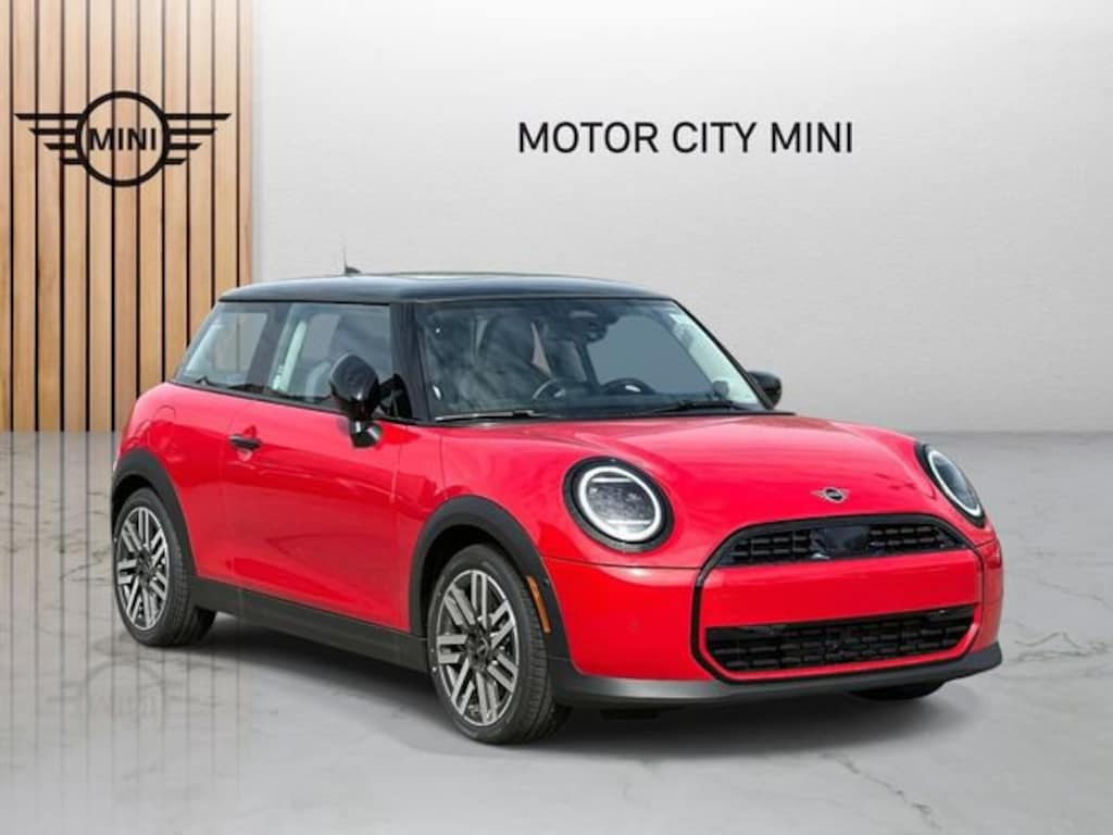 New 2025 MINI Hardtop 2 Door Signature Plus Hatchback