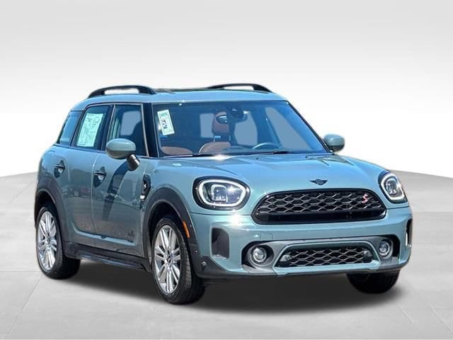 2023 MINI Countryman S's photo