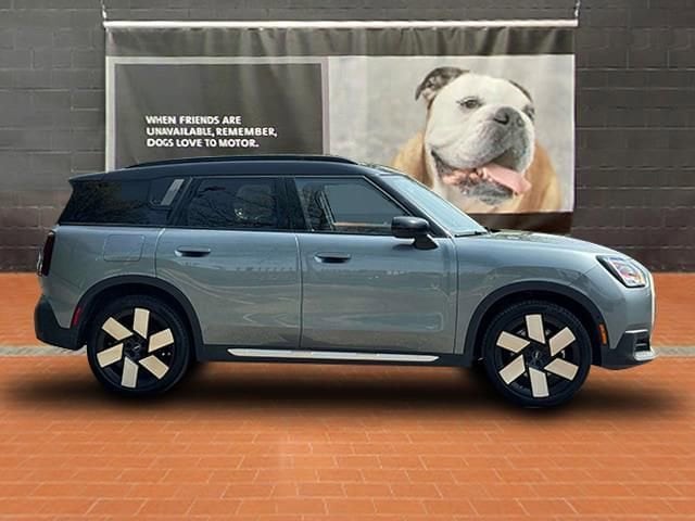 Used 2025 MINI Countryman S with VIN WMZ23GA09S7P94739 for sale in Southfield, MI